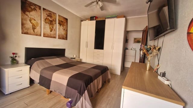 4 sypialnia Apartament na sprzedaż w Carolinas Altas, Miasto Alicante / Alacant - 150 000 € (Ref: 9291702)