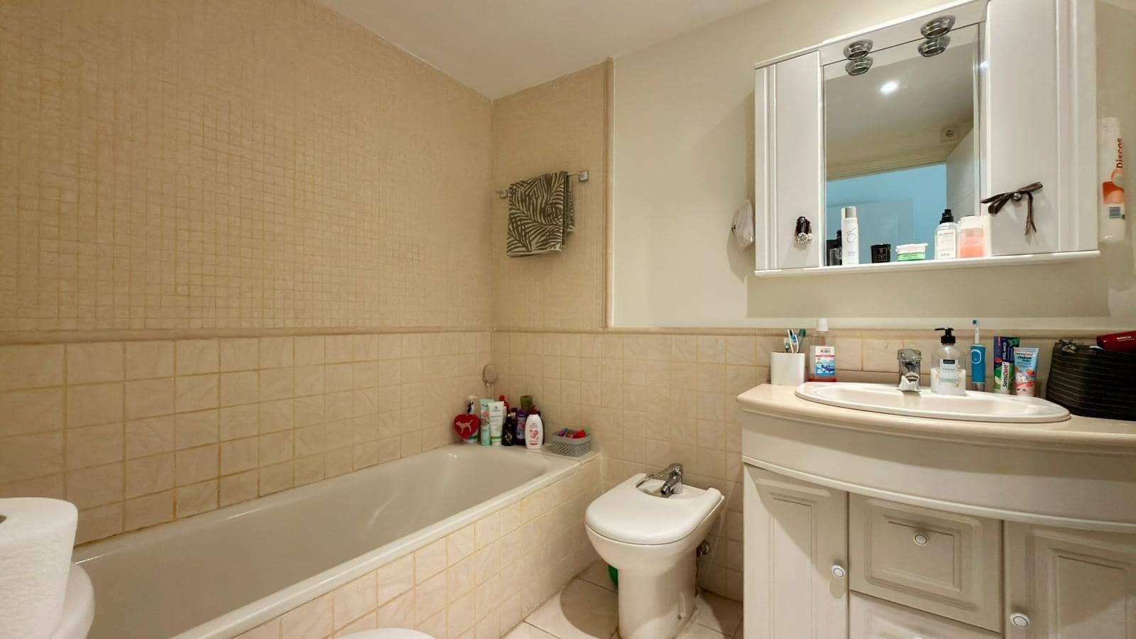 2 makuuhuone Huoneisto myytävänä paikassa La Villajoyosa / Vila Joiosa mukana uima-altaan - 300 000 € (Ref: 9294442)