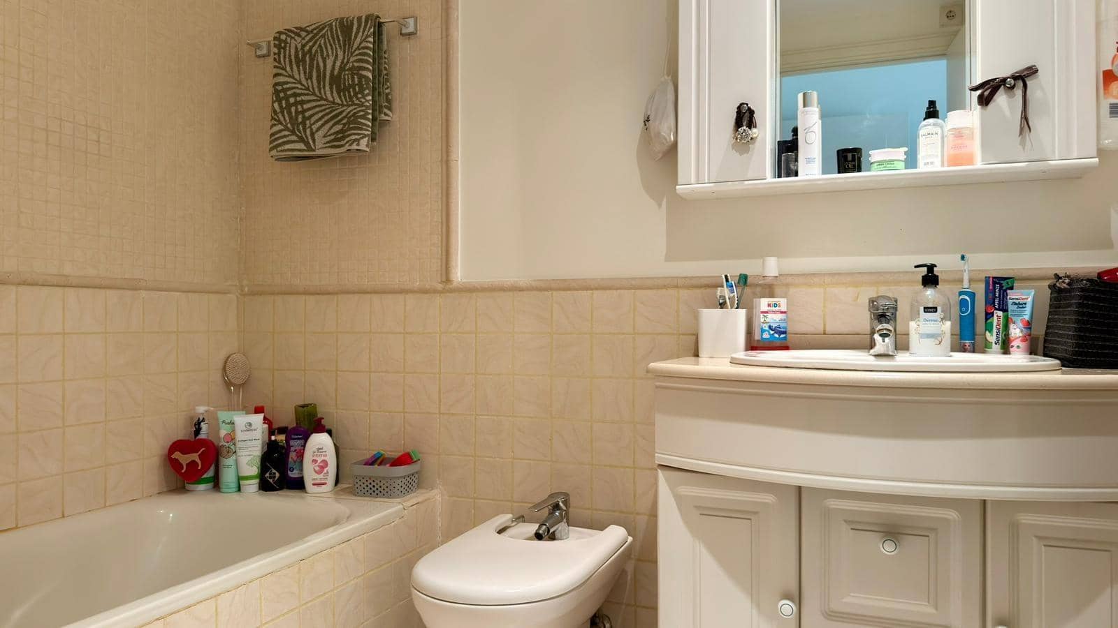 2 makuuhuone Huoneisto myytävänä paikassa La Villajoyosa / Vila Joiosa mukana uima-altaan - 300 000 € (Ref: 9294442)