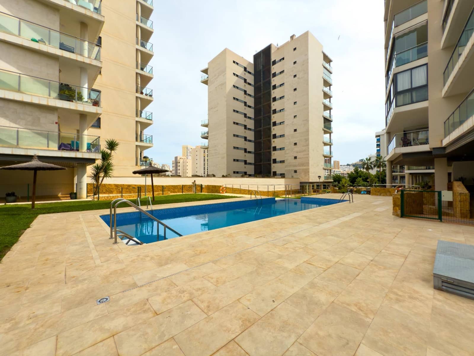 1 soverom Leilighet til leie i La Villajoyosa / Vila Joiosa med svømmebasseng - € 1 100 (Ref: 9294443)