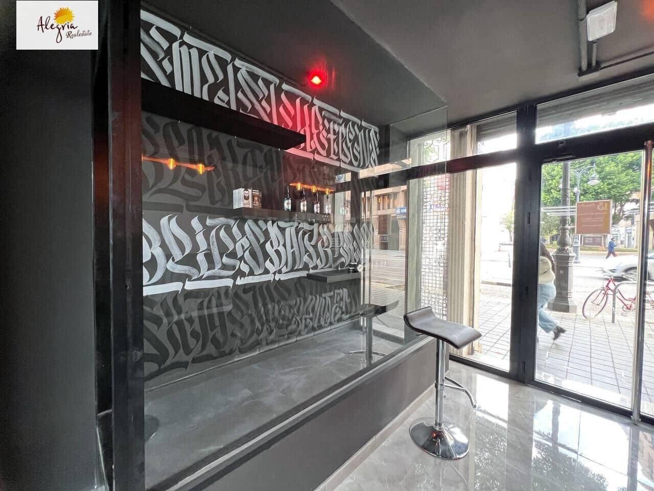 Virksomhed til leje i Valencia by - € 3.500 (Ref: 9301110)