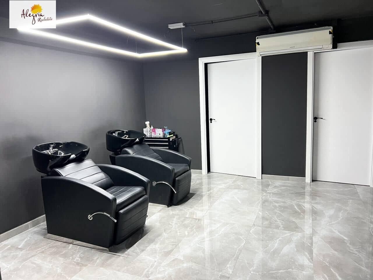 Virksomhed til leje i Valencia by - € 3.500 (Ref: 9301110)