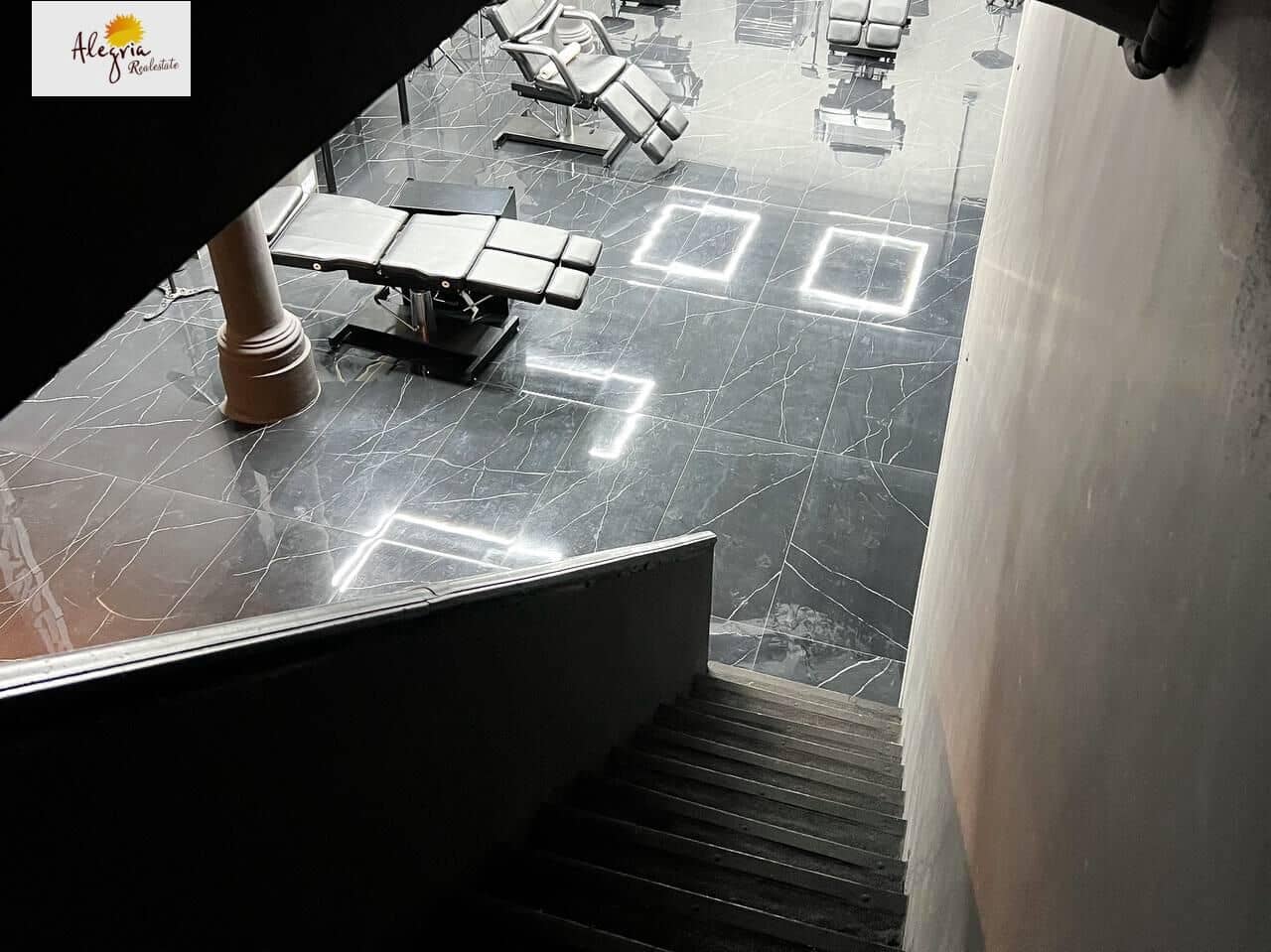 Virksomhed til leje i Valencia by - € 3.500 (Ref: 9301110)