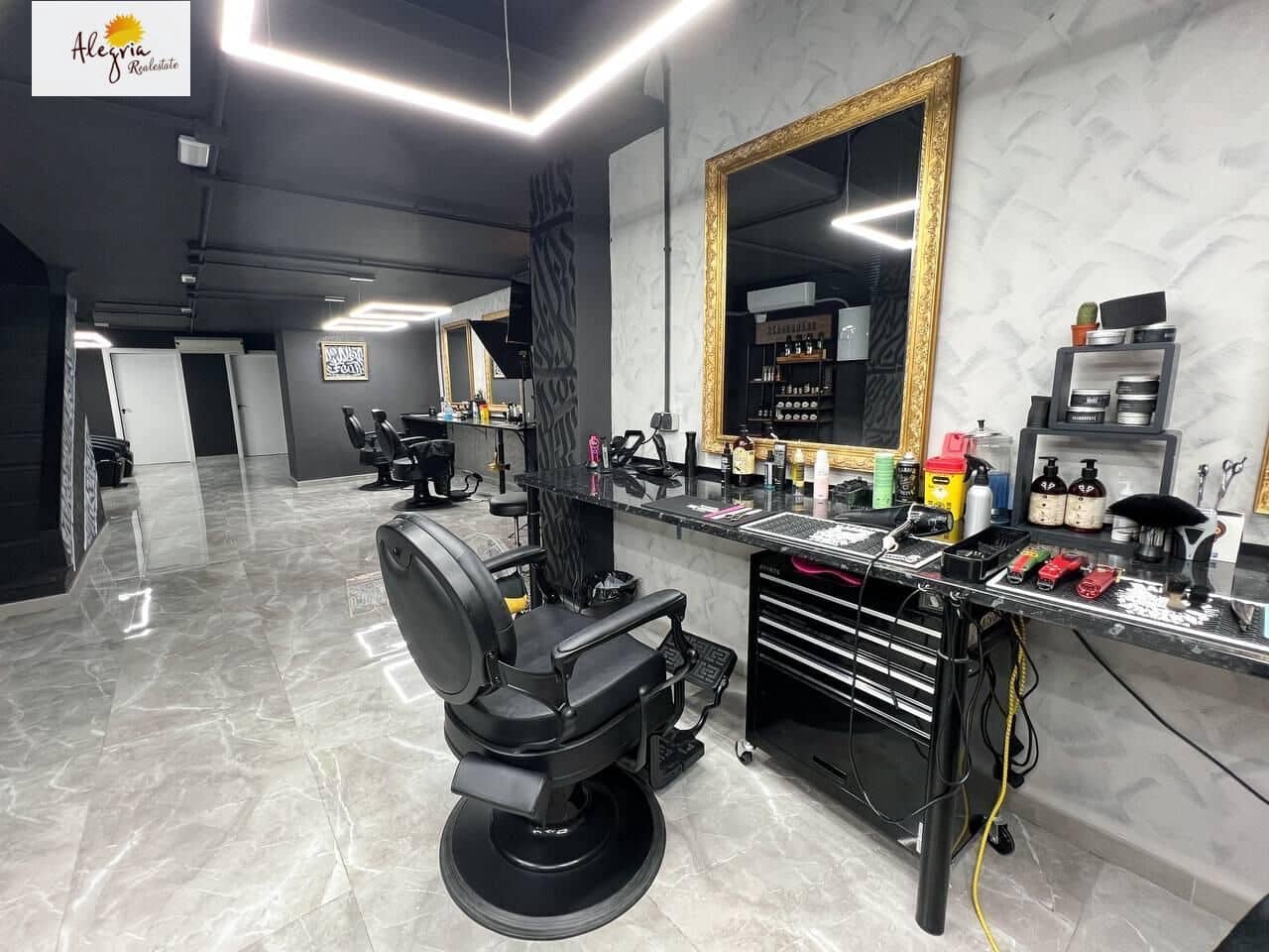 Virksomhed til leje i Valencia by - € 3.500 (Ref: 9301110)