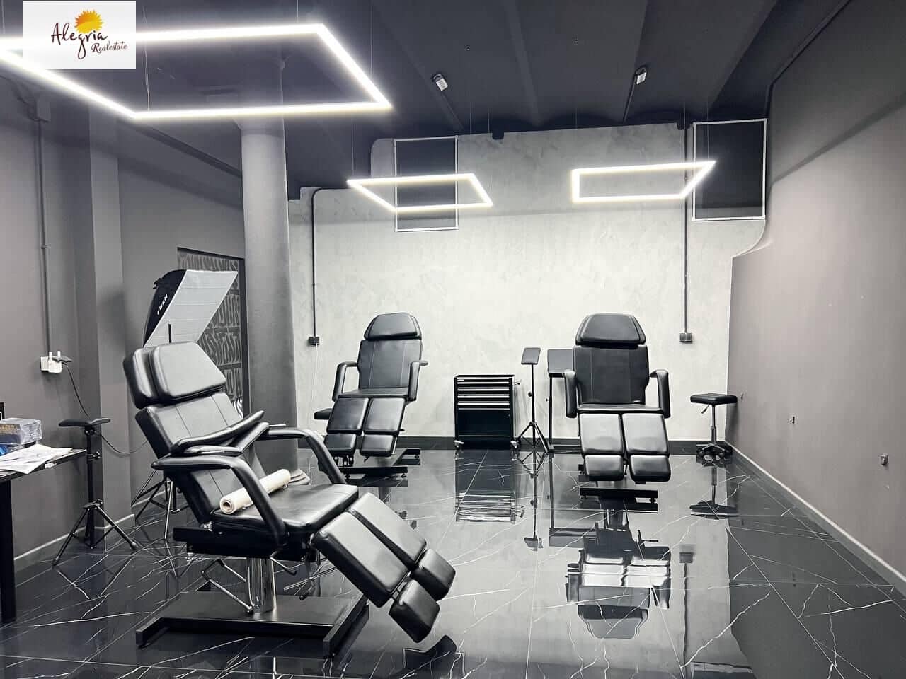 Virksomhed til leje i Valencia by - € 3.500 (Ref: 9301110)