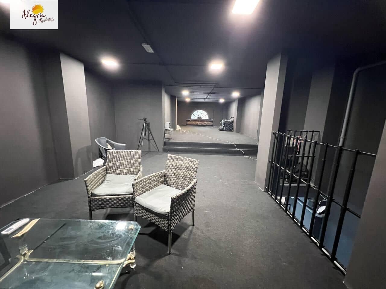 Virksomhed til leje i Valencia by - € 3.500 (Ref: 9301110)