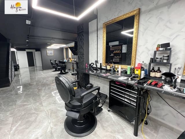 Bedrijf te huur in El Pla del Remei, Valencia stad - € 3.500 (Ref: 9301110)