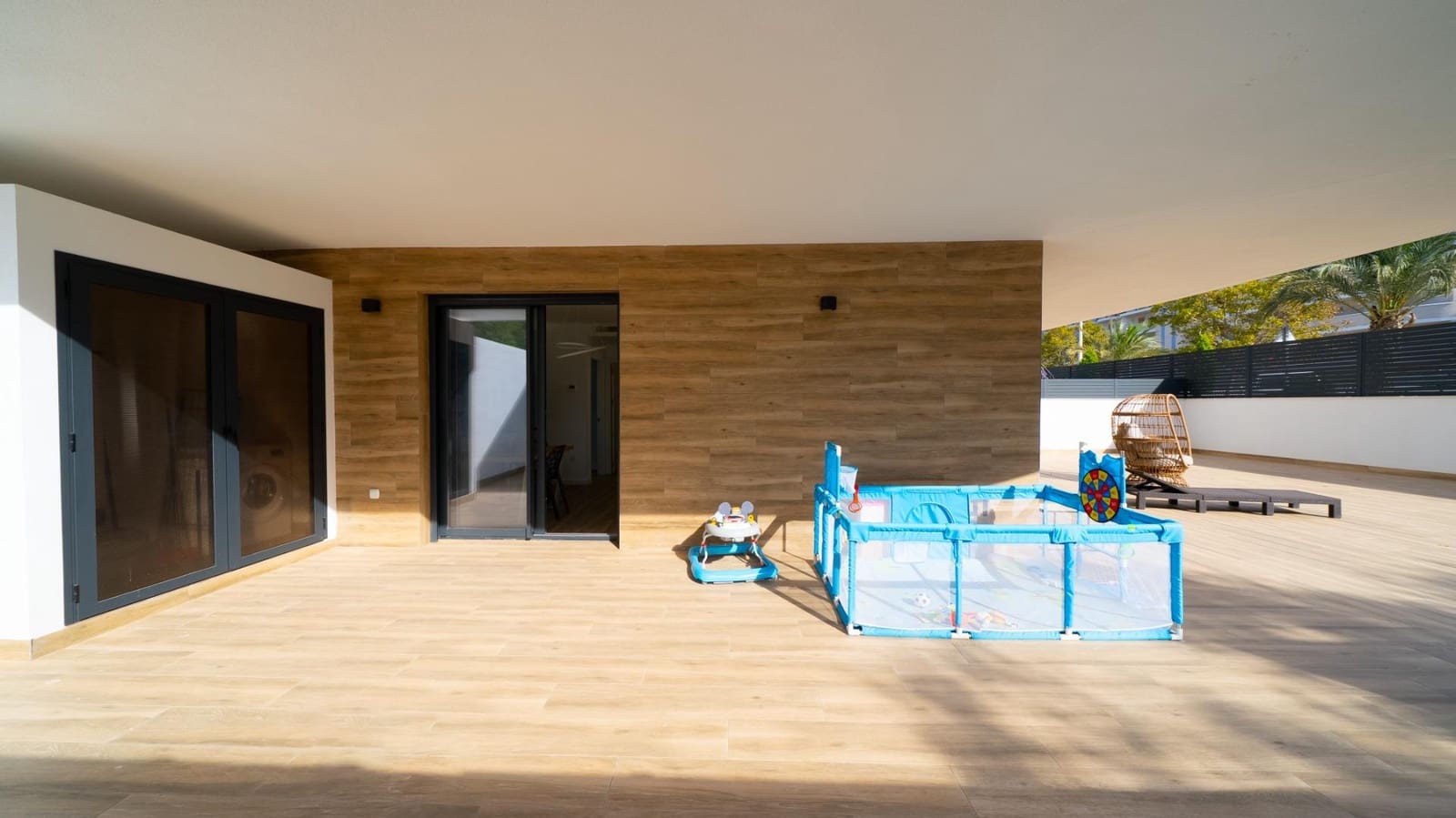 2 soveværelse Lejlighed til leje i Arenales del Sol med swimmingpool - € 1.300 (Ref: 9303663)