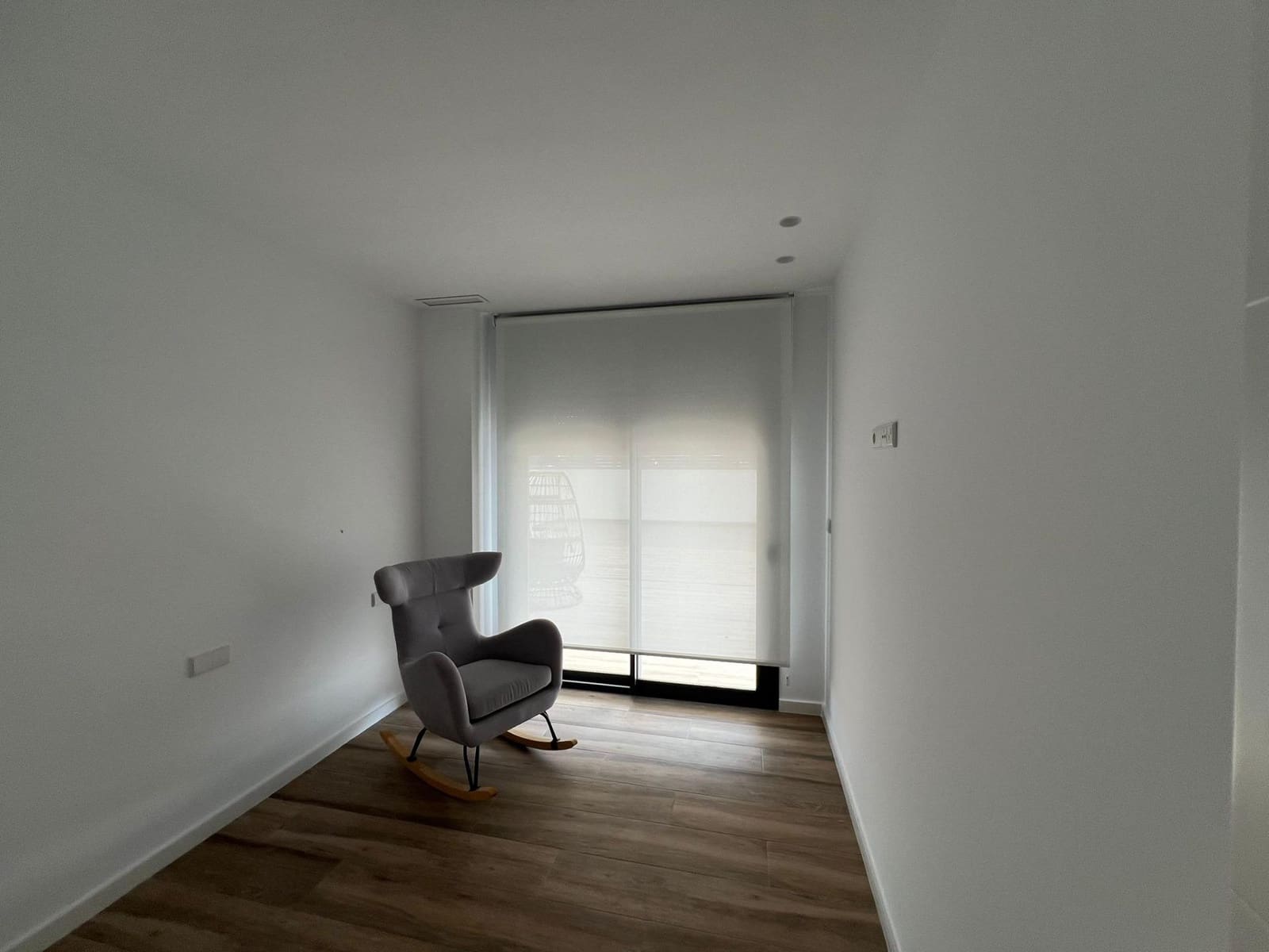 2 soveværelse Lejlighed til leje i Arenales del Sol med swimmingpool - € 1.300 (Ref: 9303663)