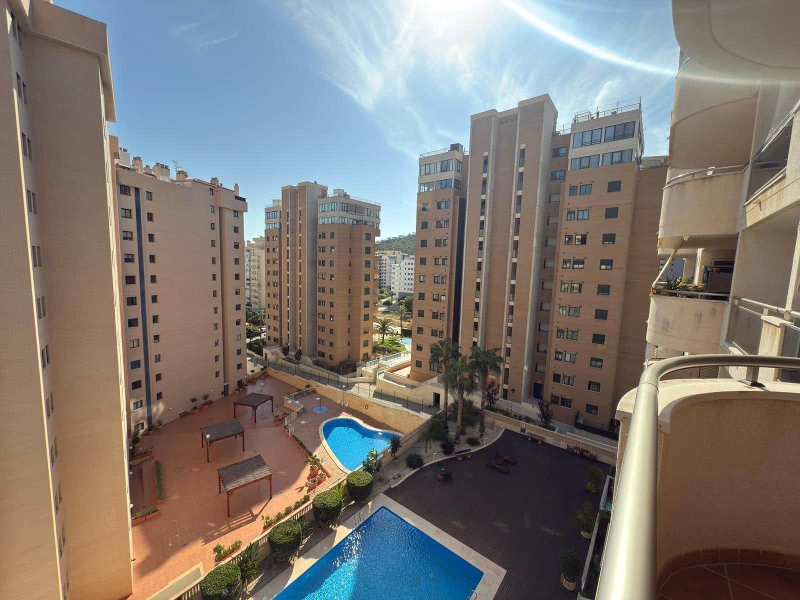 1 makuuhuone Huoneisto myytävänä paikassa La Villajoyosa / Vila Joiosa mukana uima-altaan 
autotalli - 206 000 € (Ref: 9303664)