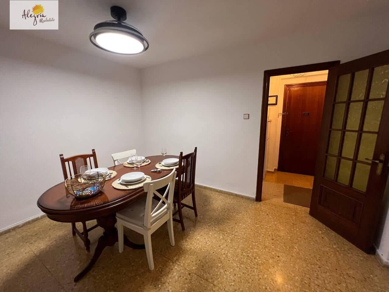 3 makuuhuone Huoneisto vuokrattavana paikassa Valencia kaupunki - 1 200 € (Ref: 9303665)