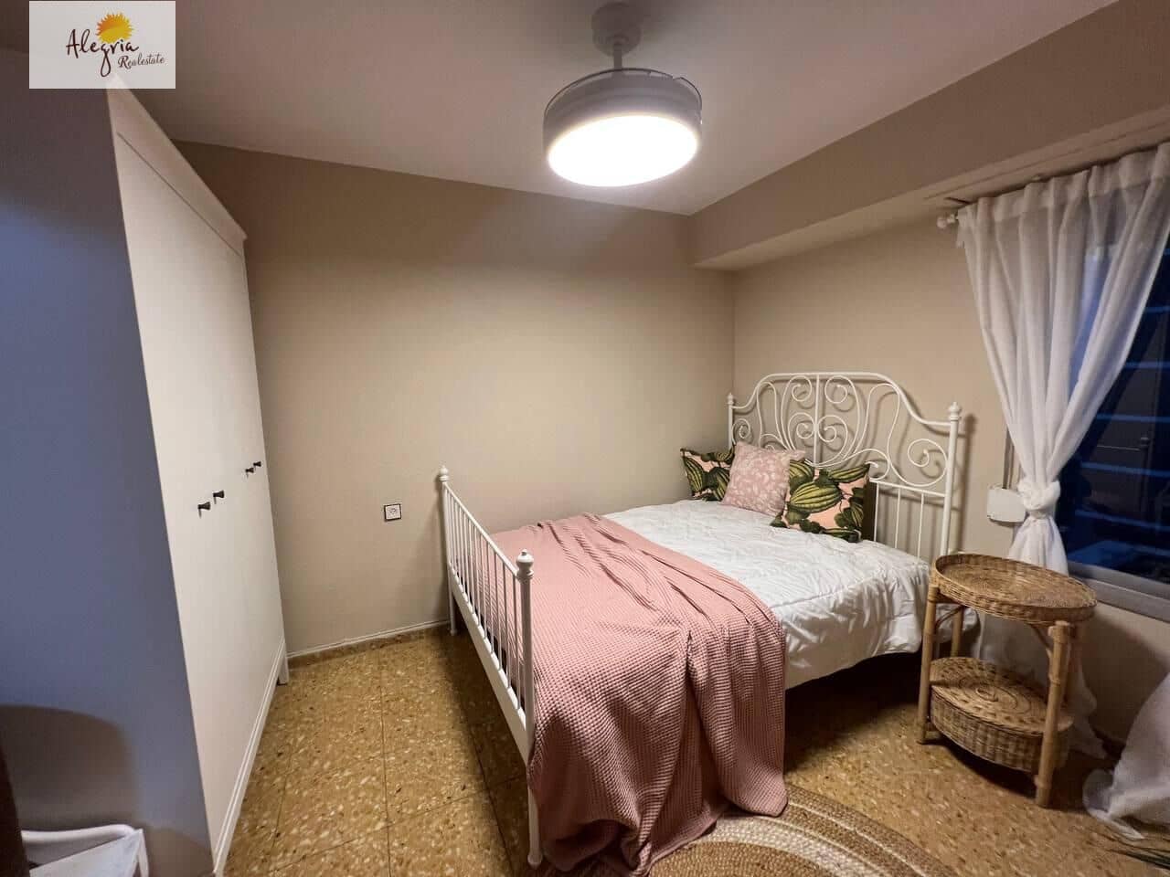 3 makuuhuone Huoneisto vuokrattavana paikassa Valencia kaupunki - 1 200 € (Ref: 9303665)