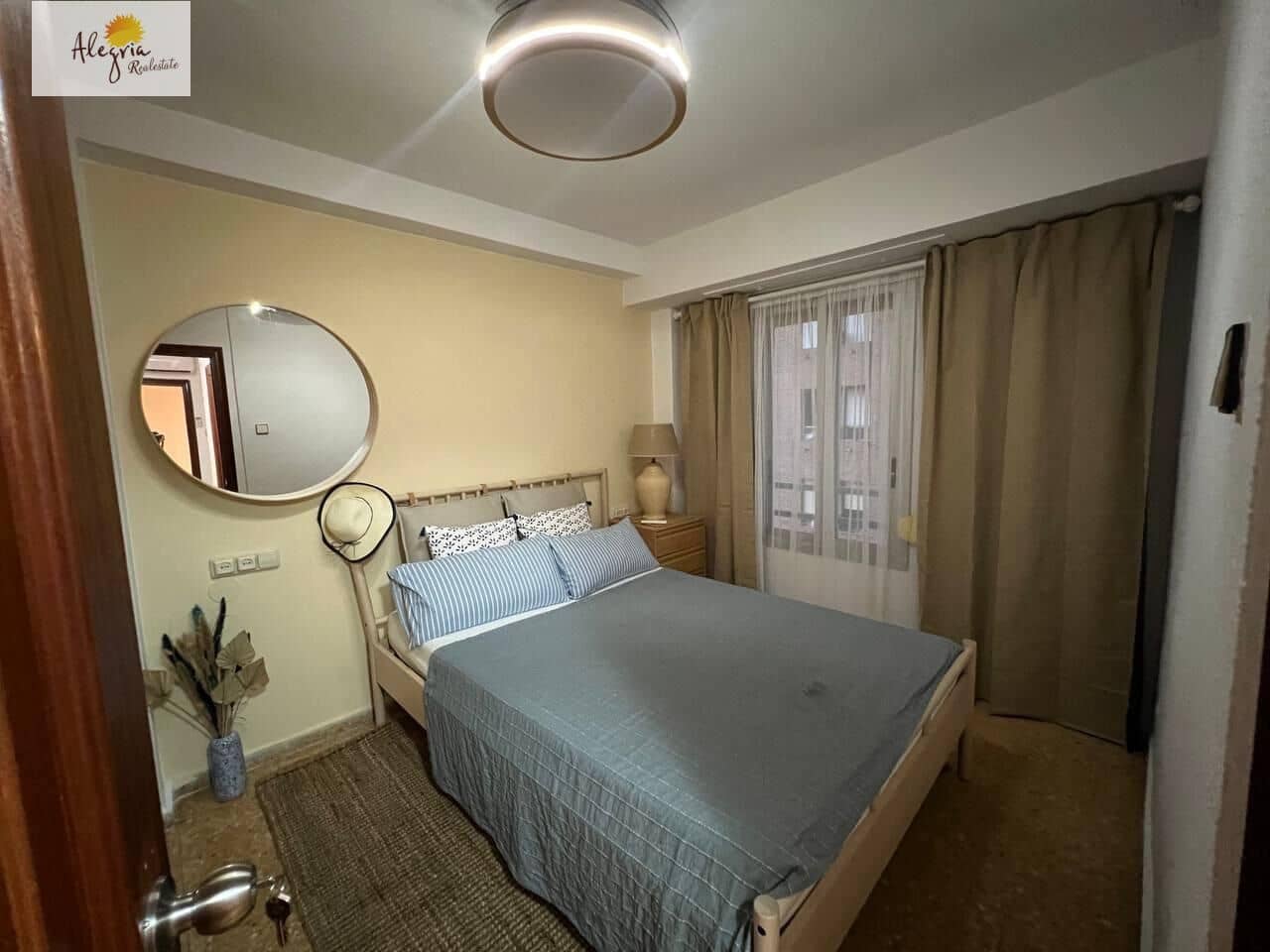 3 makuuhuone Huoneisto vuokrattavana paikassa Valencia kaupunki - 1 200 € (Ref: 9303665)