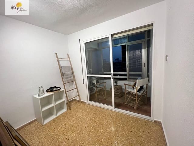 3 bedroom Apartment for rent in Ciutat de les Arts i de les Ciencies, Valencia city - € 1,200 (Ref: 9303665)