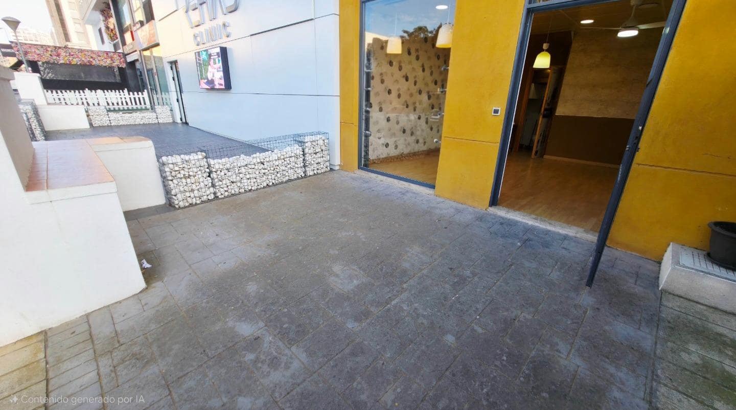 2 soveværelse Erhverv til salg i Playa de San Juan - € 199.000 (Ref: 9303666)