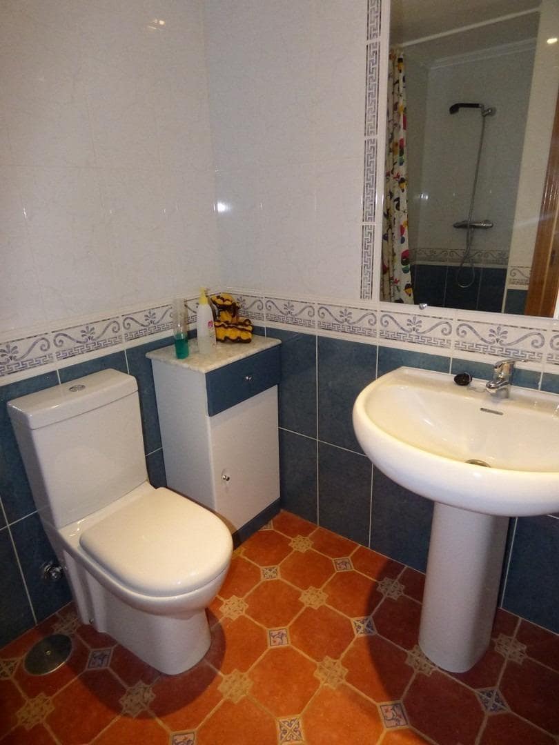 3 soveværelse Bungalow til leje i El Campello med swimmingpool garage - € 1.500 (Ref: 9303667)