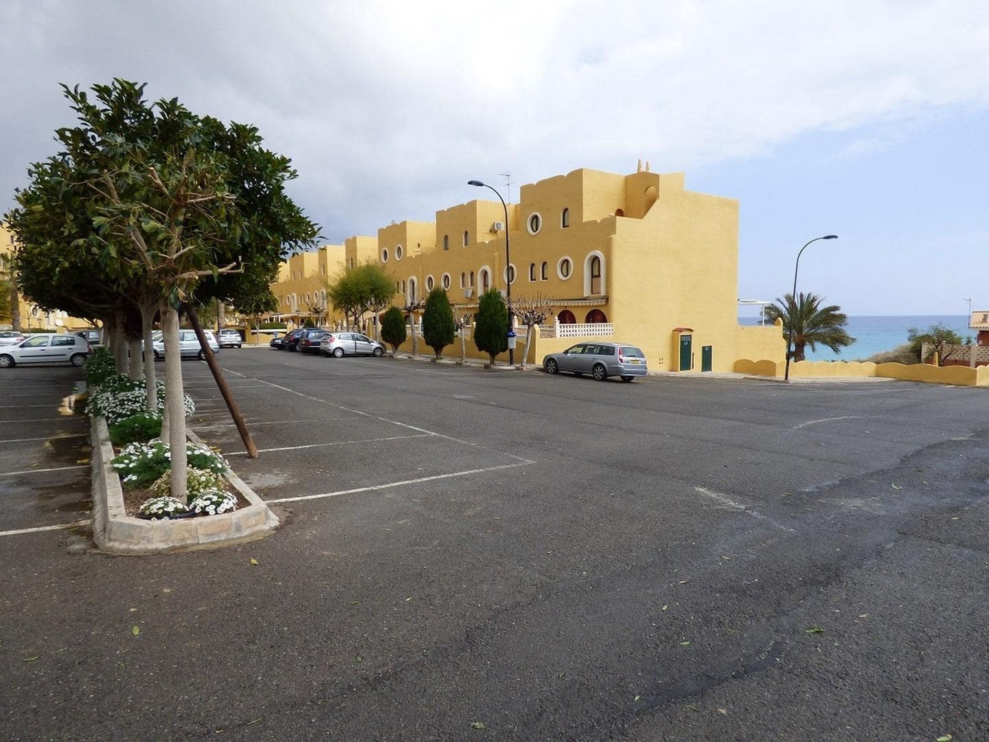 3 soveværelse Bungalow til leje i El Campello med swimmingpool garage - € 1.500 (Ref: 9303667)