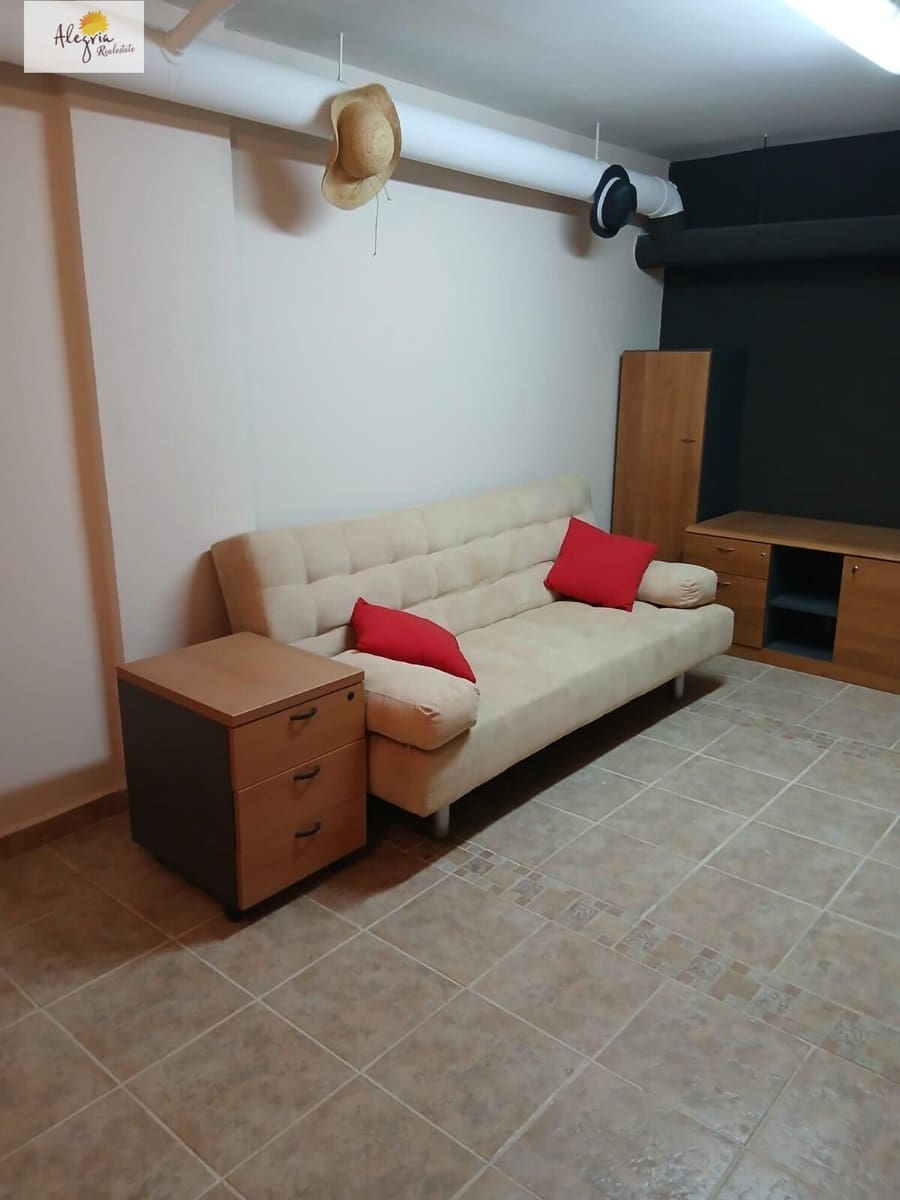 4 bedroom Townhouse for sale in Betera with pool garage - € 350,000 (Ref: 9305121)