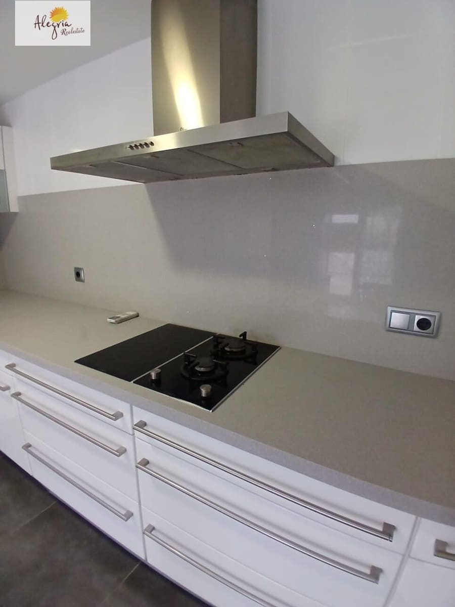 4 bedroom Townhouse for sale in Betera with pool garage - € 350,000 (Ref: 9305121)