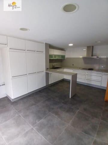 4 bedroom Townhouse for sale in Bétera with pool garage - € 350,000 (Ref: 9305121)