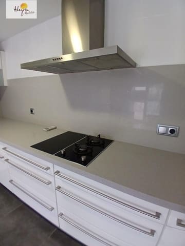 4 bedroom Townhouse for sale in Bétera with pool garage - € 350,000 (Ref: 9305121)