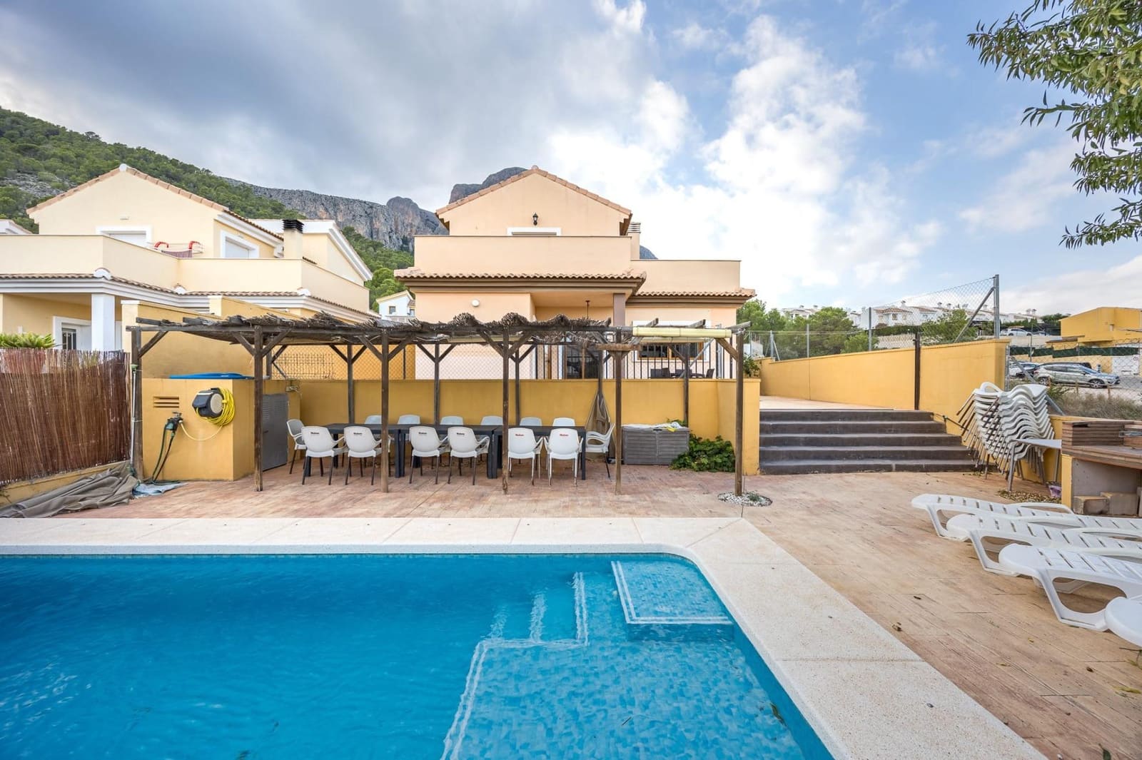 3 sypialnia Willa na sprzedaż w Polop z basenem - 390 000 € (Ref: 9308611)