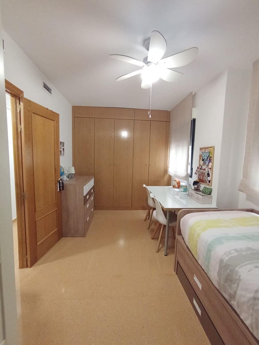 3 bedroom Apartment for sale in San Vicente / Sant Vicent del Raspeig with garage - € 225,000 (Ref: 9308612)