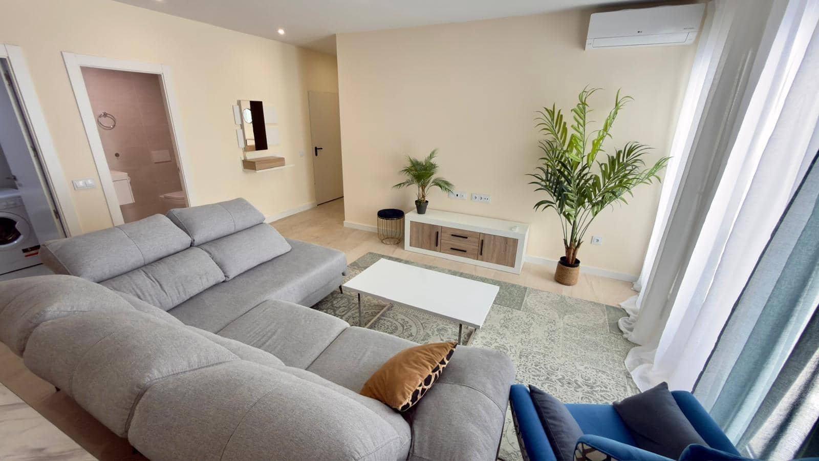 Apartamento de 3 habitaciones en Finestrat en alquiler con piscina - 2.500 € (Ref: 9322006)