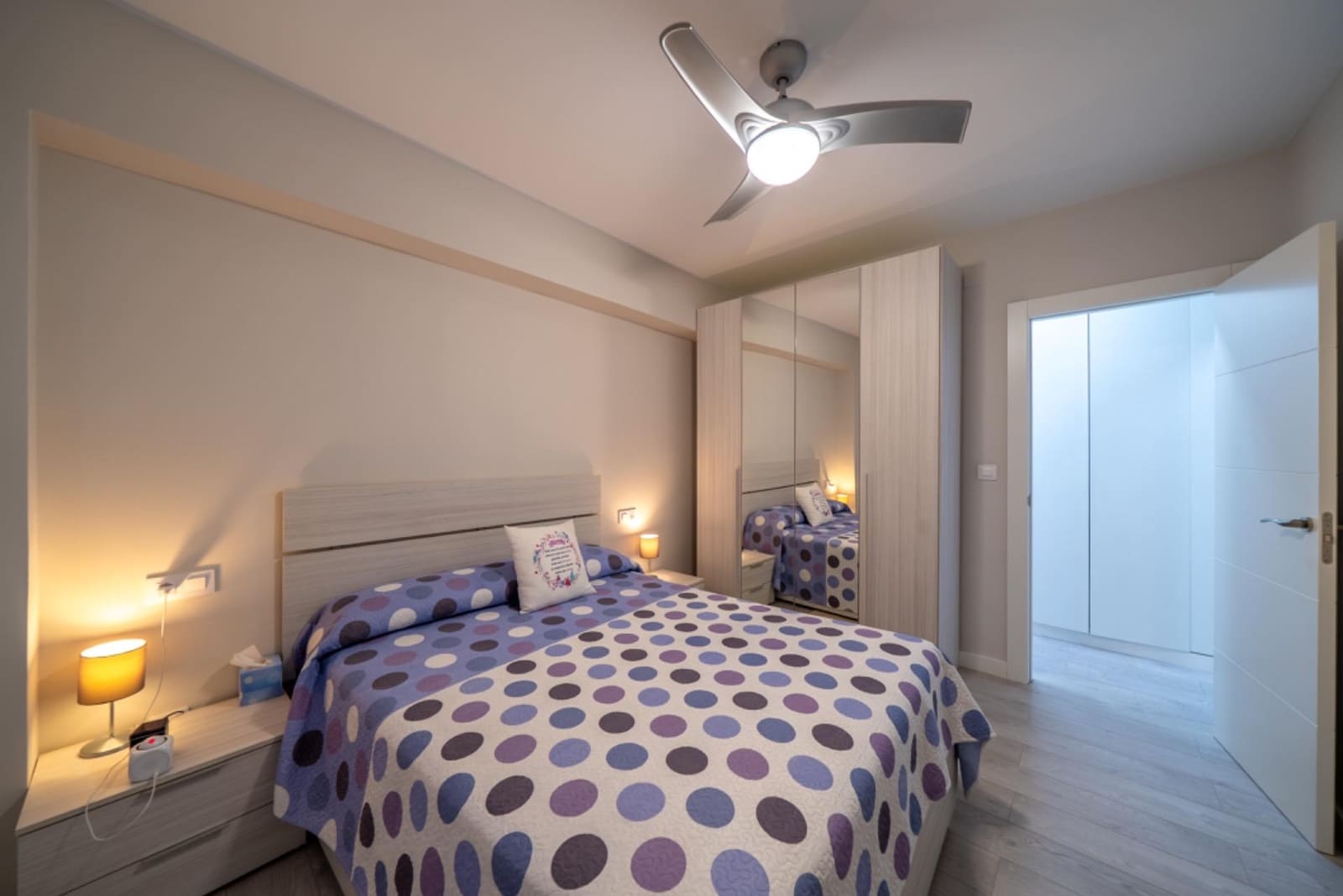 3 soveværelse Lejlighed til leje i Alicante by - € 1.800 (Ref: 9330752)