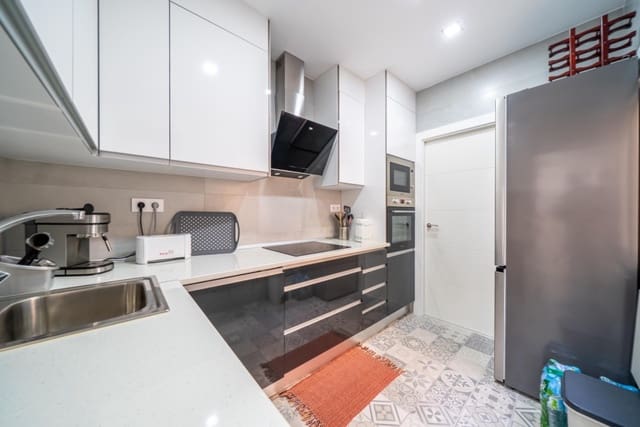 3 soveværelse Lejlighed til leje i Alicante by - € 1.800 (Ref: 9330752)