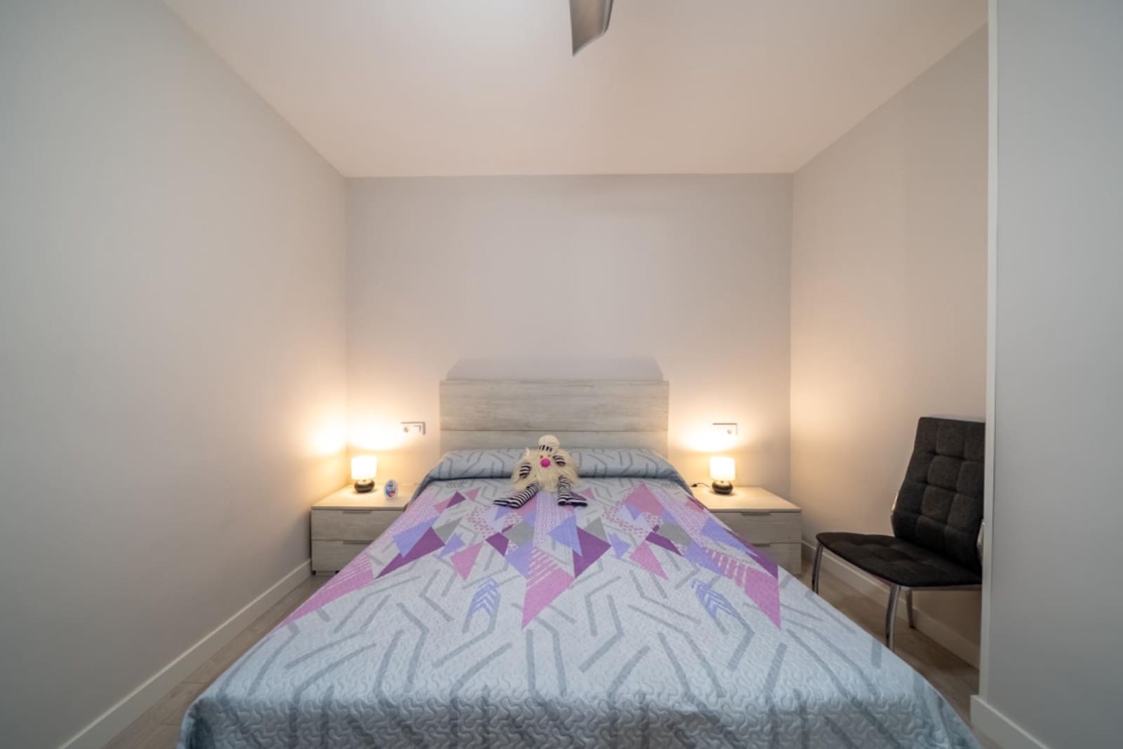 3 soveværelse Lejlighed til leje i Alicante by - € 1.800 (Ref: 9330752)