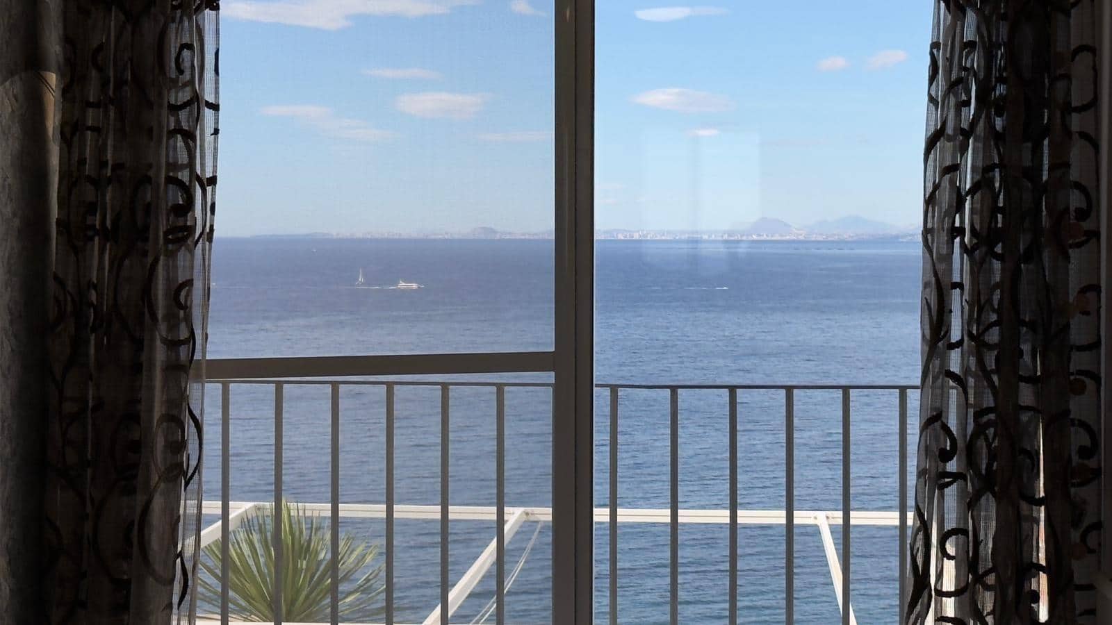 3 soverom Penthouse til salgs i Benidorm med svømmebasseng - € 550 000 (Ref: 9335065)