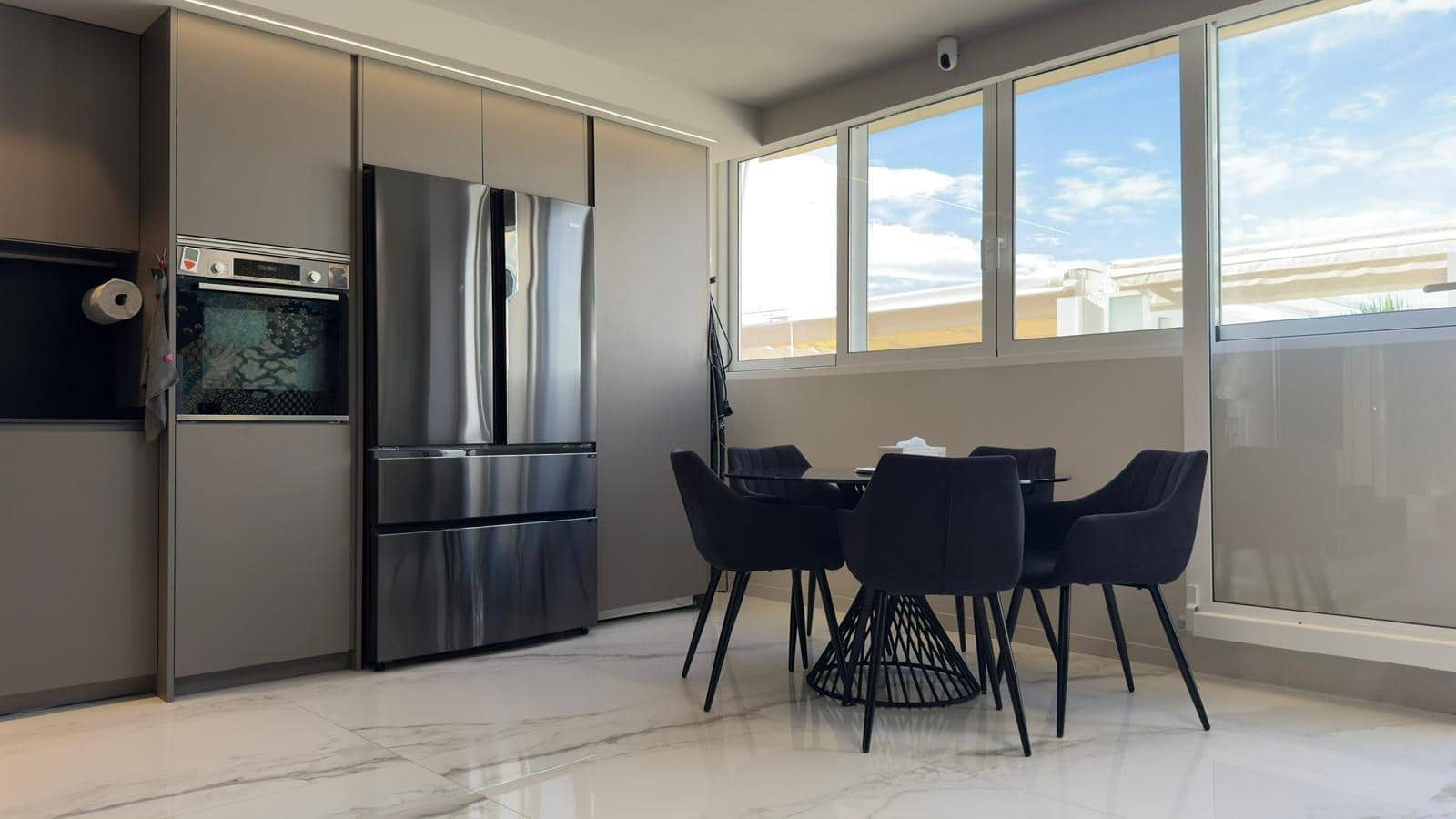 3 soverom Penthouse til salgs i Benidorm med svømmebasseng - € 550 000 (Ref: 9335065)