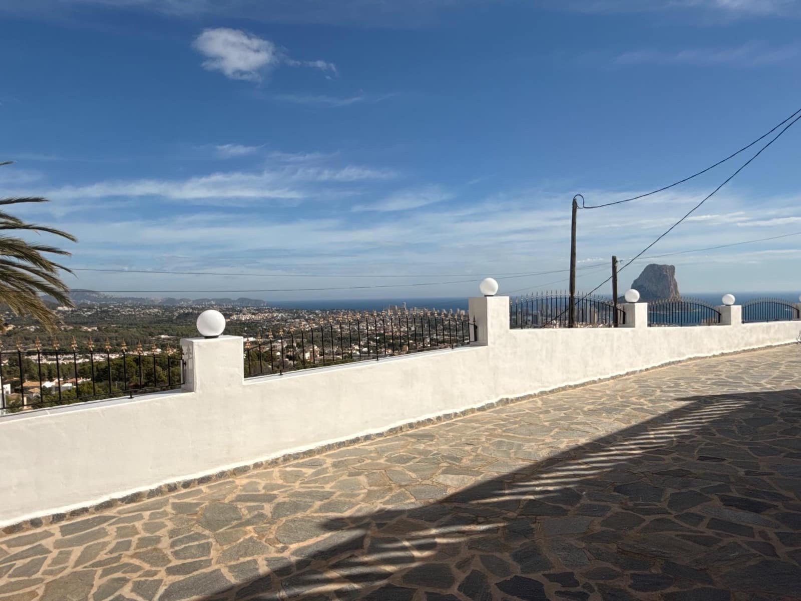 4 sypialnia Willa na sprzedaż w Calpe / Calp z basenem garażem - 716 000 € (Ref: 9335068)