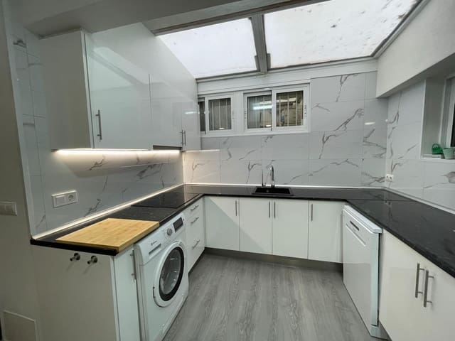 2 soverom Leilighet til salgs i Carolinas Altas, Alicante by - € 159 900 (Ref: 9338144)