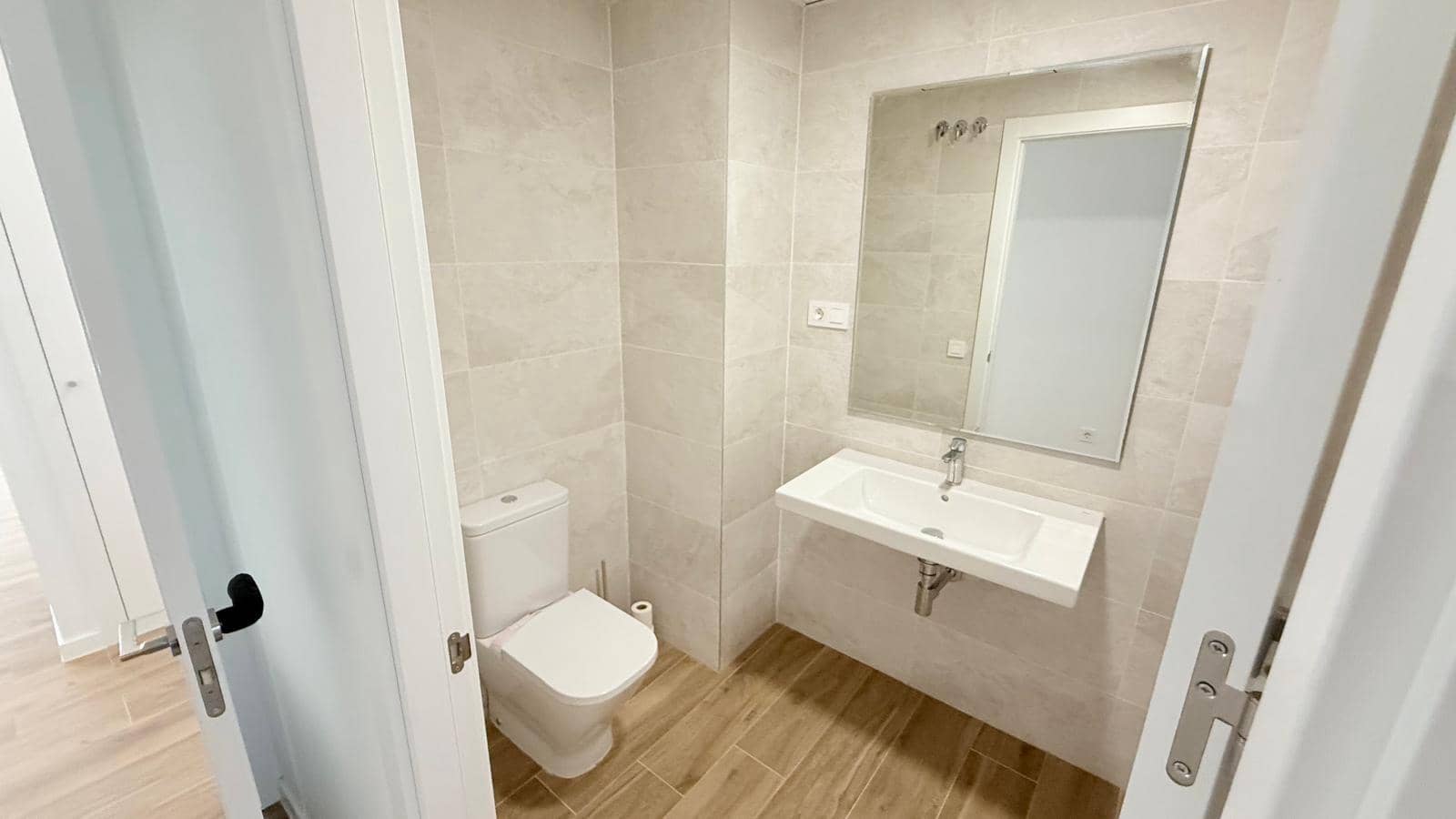 Apartamento de 2 habitaciones en San Juan de Alicante / Sant Joan d'Alacant en alquiler con piscina garaje - 1.700 € (Ref: 9341304)