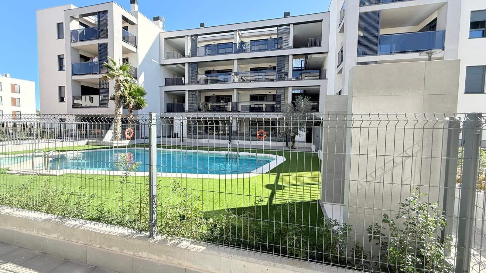 Apartamento de 2 habitaciones en San Juan de Alicante / Sant Joan d'Alacant en alquiler con piscina garaje - 1.700 € (Ref: 9341304)