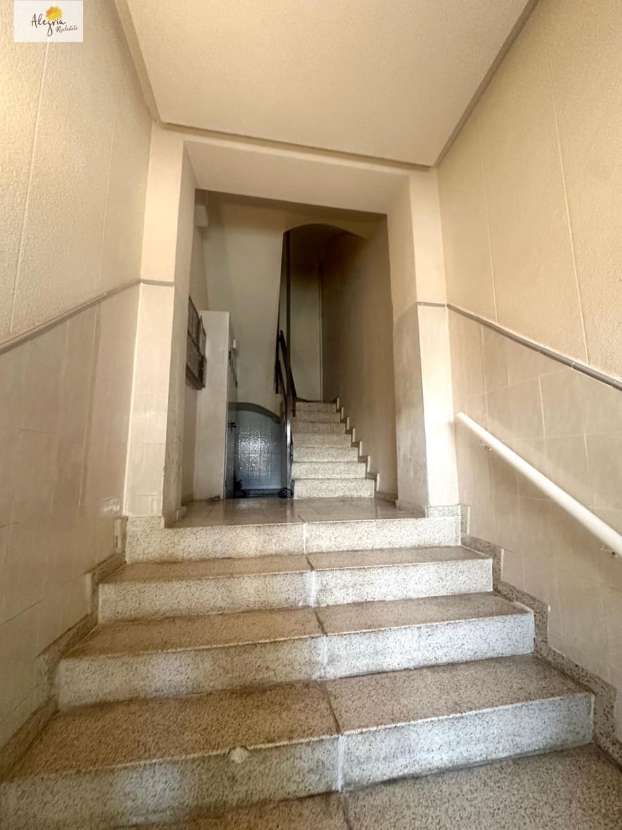 3 sypialnia Apartament na sprzedaż w Miasto Alicante / Alacant - 139 000 € (Ref: 9343253)