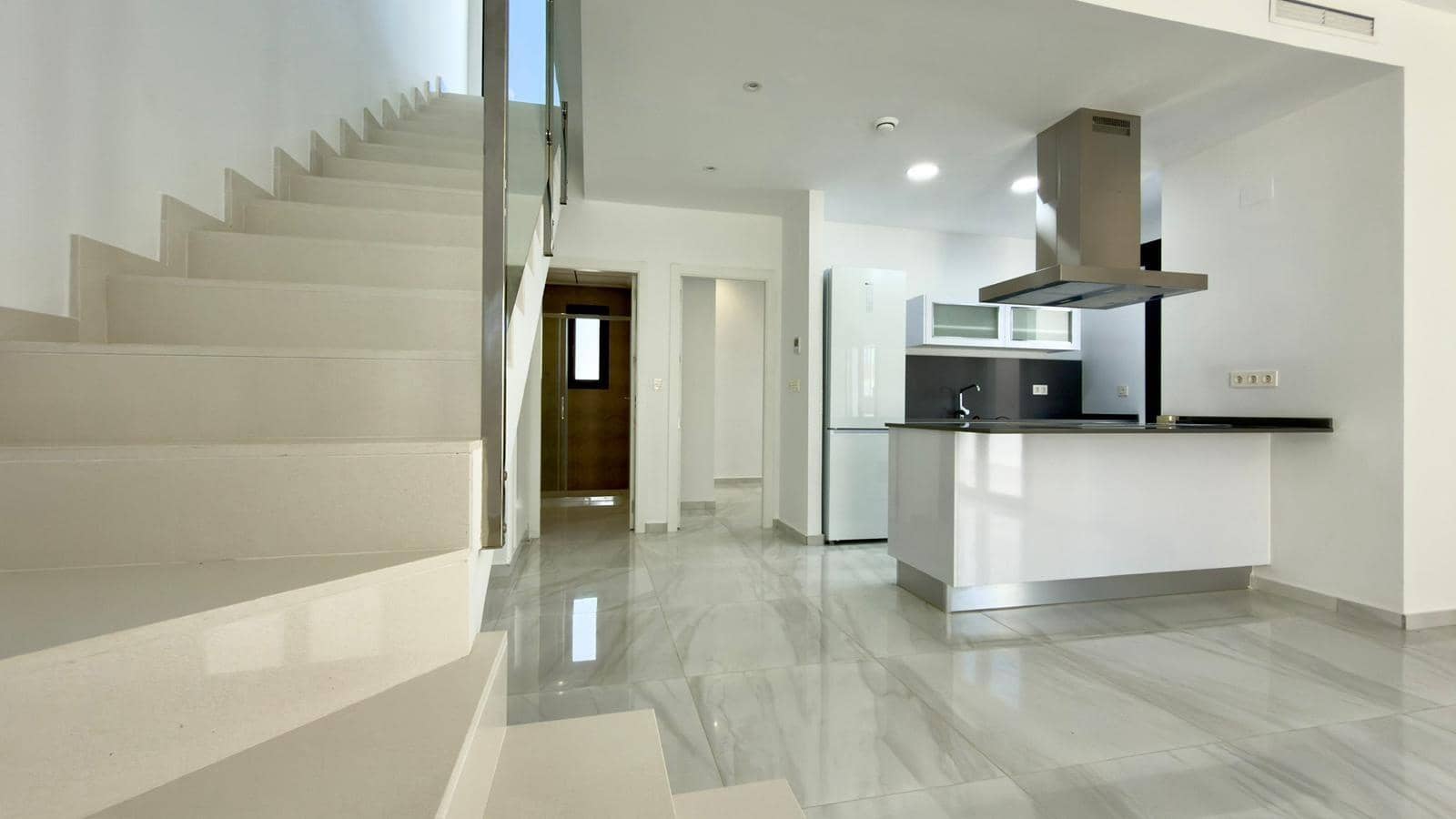 3 bedroom Villa for sale in Polop with pool - € 449,000 (Ref: 9344895)