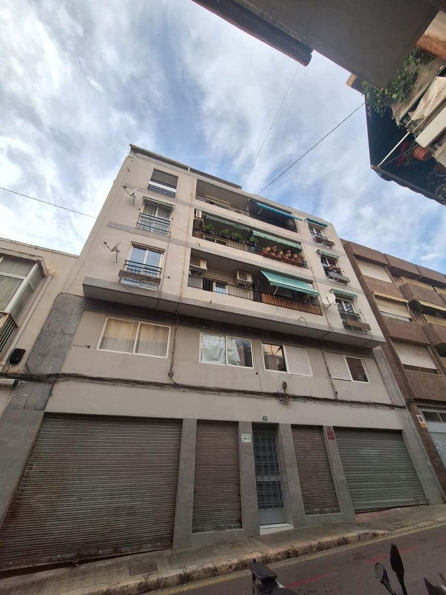 3 makuuhuone Asunto myytävänä paikassa Alicante kaupunki - 179 000 € (Ref: 9344896)