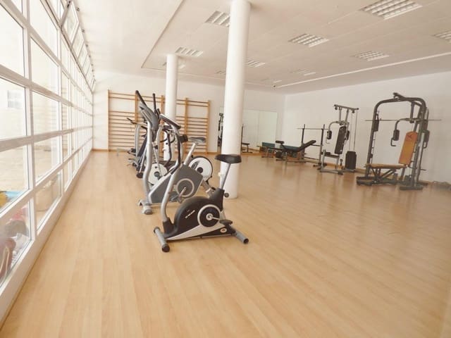 3 bedroom Flat for rent in Playa de San Juan, Alicante / Alacant city with pool garage - € 1,700 (Ref: 9347440)