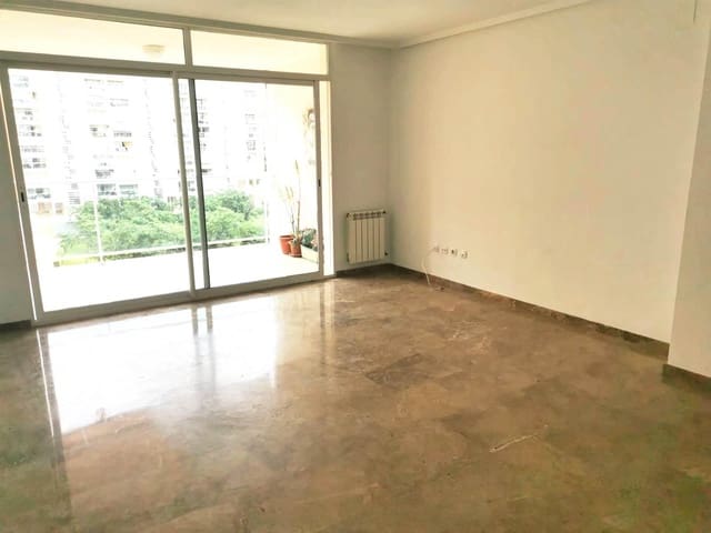 3 bedroom Flat for rent in Playa de San Juan, Alicante / Alacant city with pool garage - € 1,700 (Ref: 9347440)