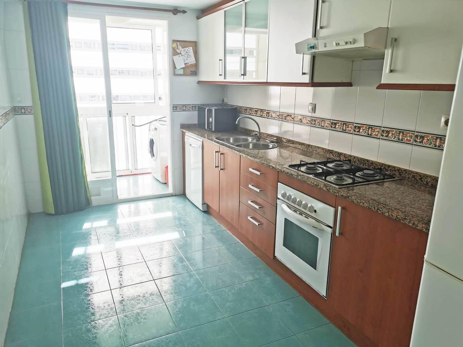 3 soveværelse Lejlighed til leje i Playa de San Juan med swimmingpool garage - € 1.700 (Ref: 9347440)