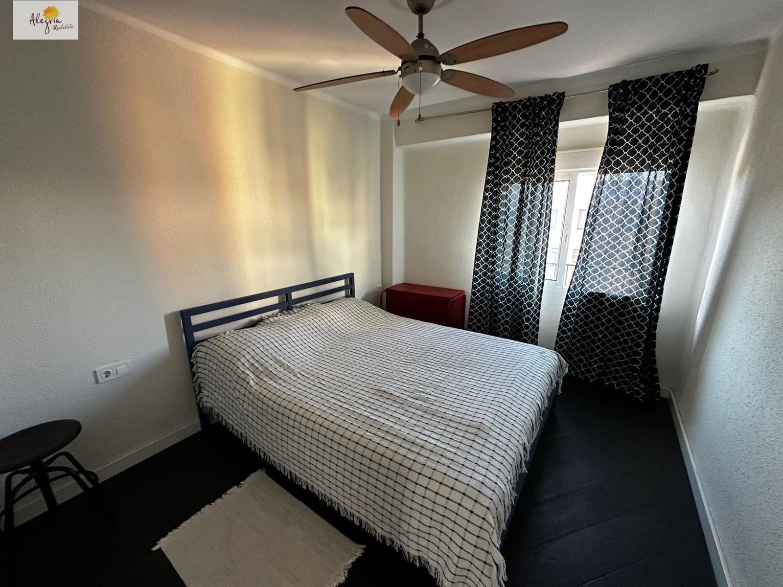 2 bedroom Apartment for rent in Valencia city - € 1,300 (Ref: 9353698)