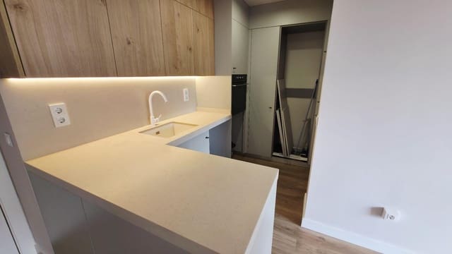 3 soveværelse Lejlighed til salg i Mercado, Alicante by - € 578.000 (Ref: 9355944)