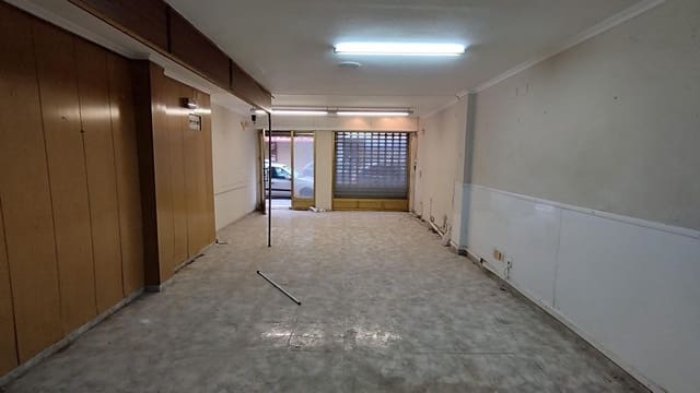 Commerciale da affittare in Carolinas Bajas, Alicante città - 750 € (Rif: 9355945)