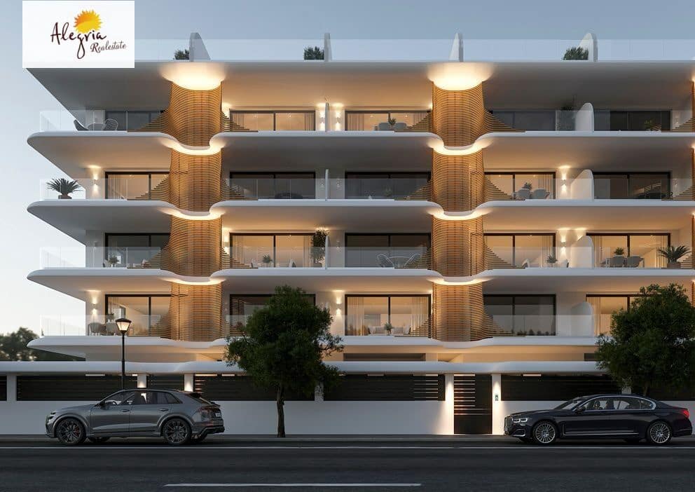 3 bedroom Apartment for sale in Sagunto / Sagunt - € 219,000 (Ref: 9357147)