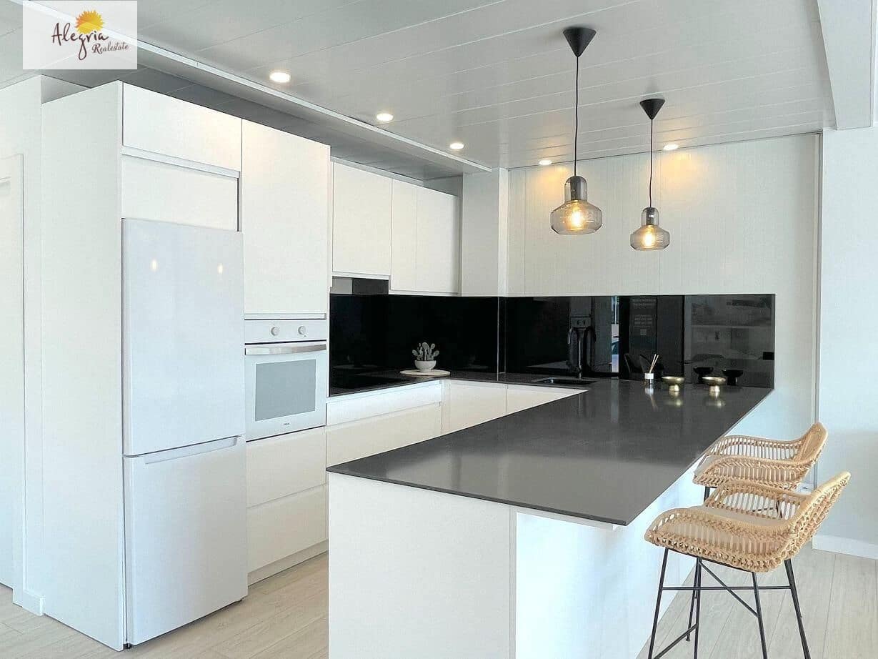 3 bedroom Apartment for sale in Sagunto / Sagunt - € 219,000 (Ref: 9357147)