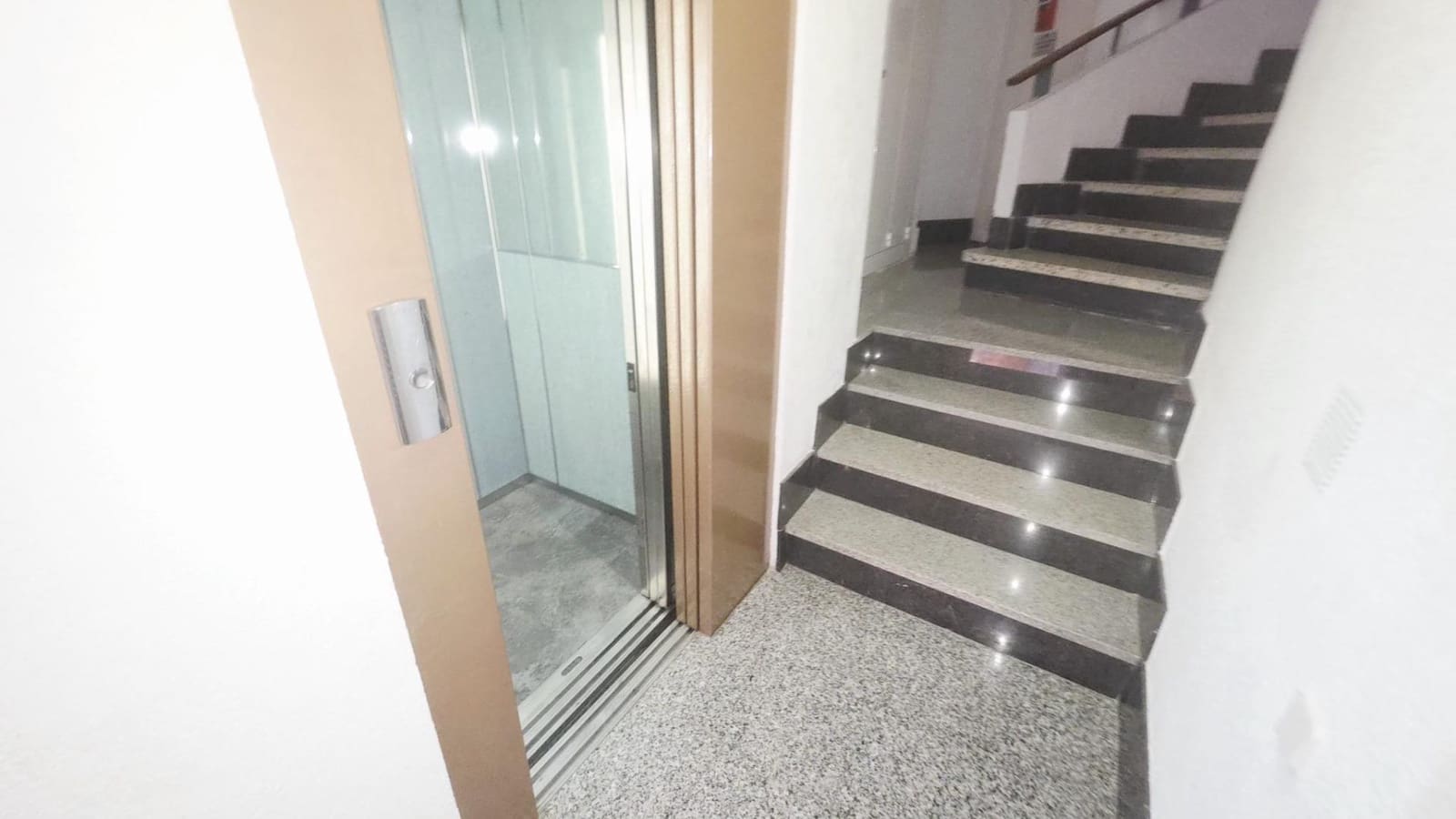 4 quarto Apartamento para venda em Alicante cidade com garagem - 279 900 € (Ref: 9359691)