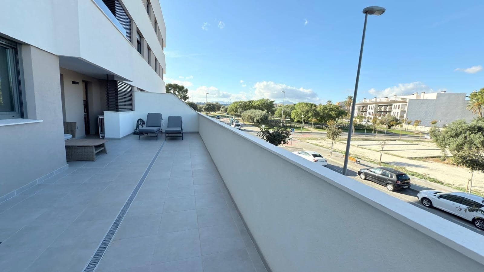 2 soveværelse Lejlighed til leje i San Juan de Alicante / Sant Joan d'Alacant med swimmingpool garage - € 1.700 (Ref: 9362437)